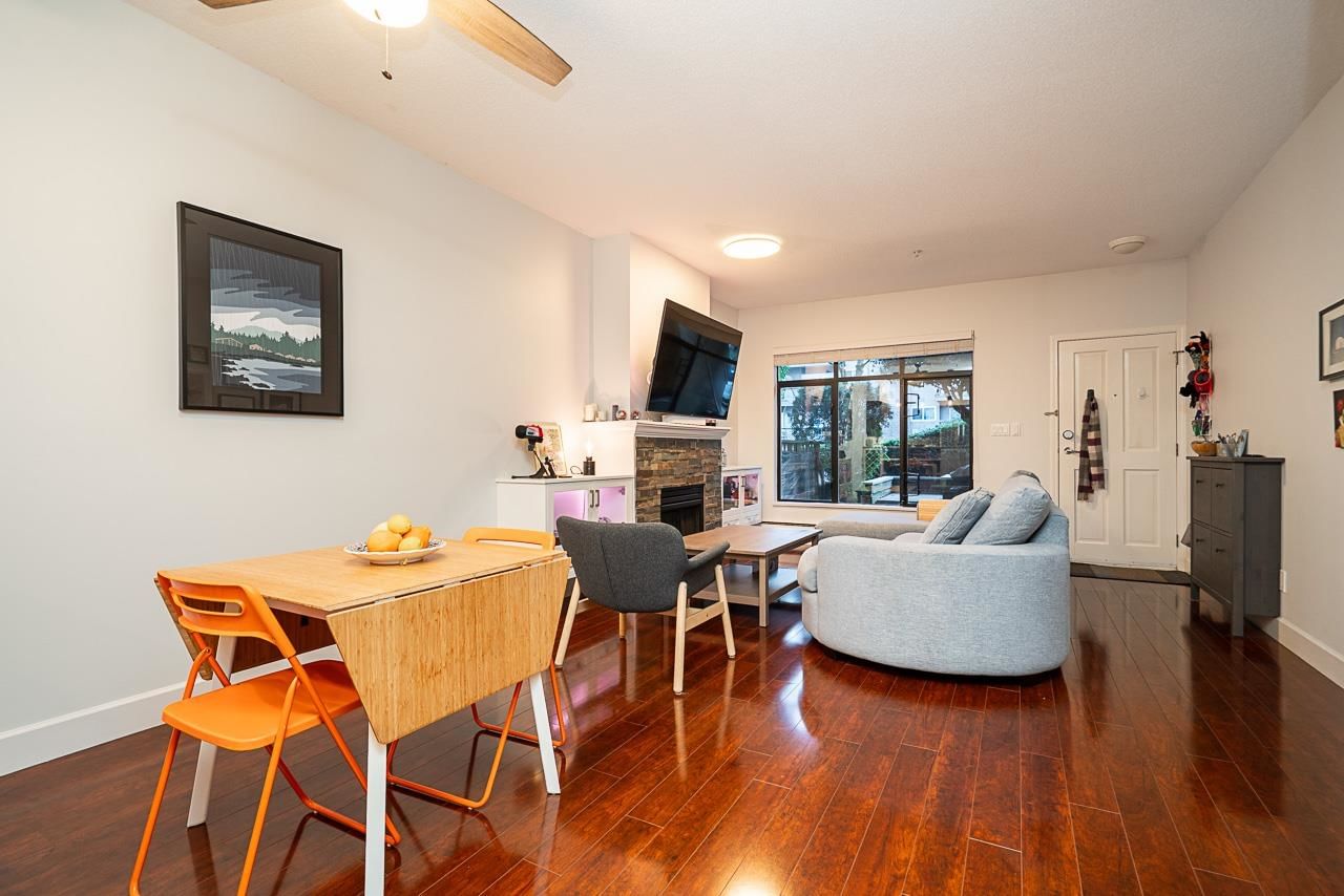 Listing Image 5
