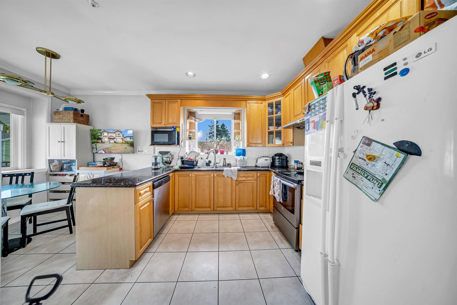Listing Image 12