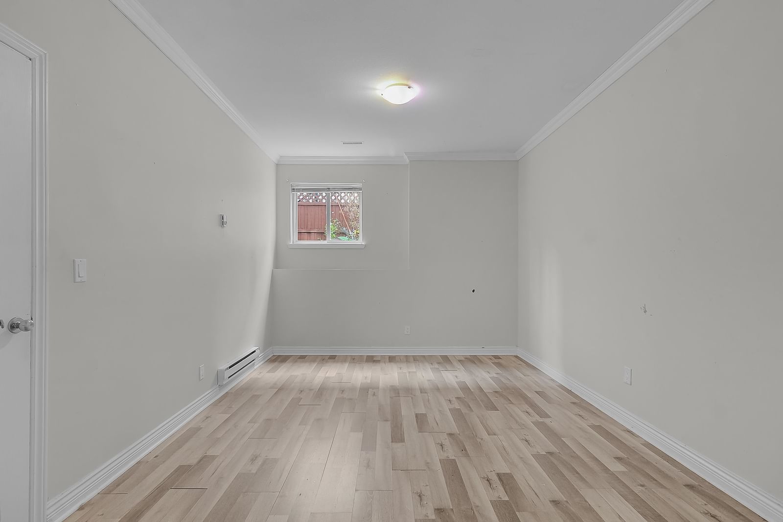 Listing Image 37