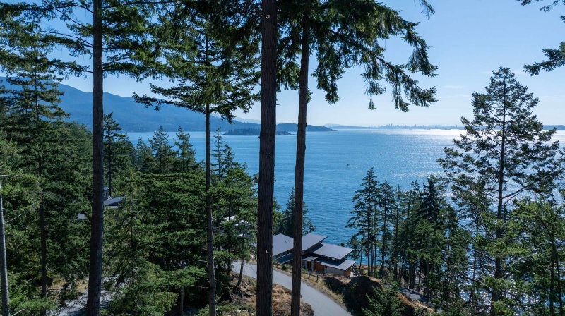 747 Seymour Bay Drive, Bowen Island, British Columbia