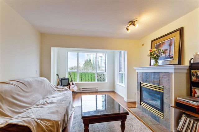 204 - 155 3rd Street E