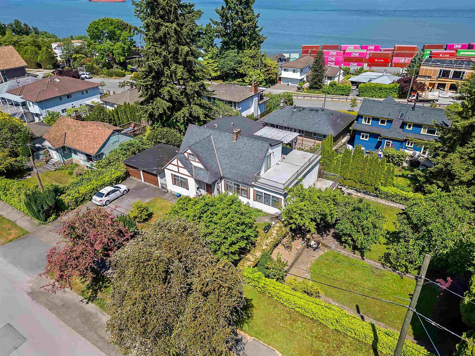 Listing Image 6