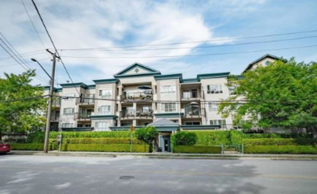 101 - 20727 Douglas Crescent