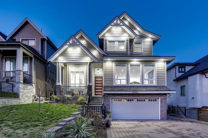 18833 54a Avenue, Surrey, British Columbia