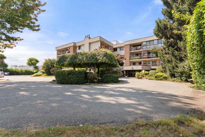 1108 - 45650 Mcintosh Drive
