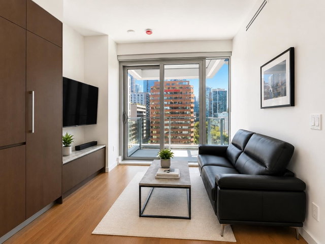 1304 - 1277 Hornby Street