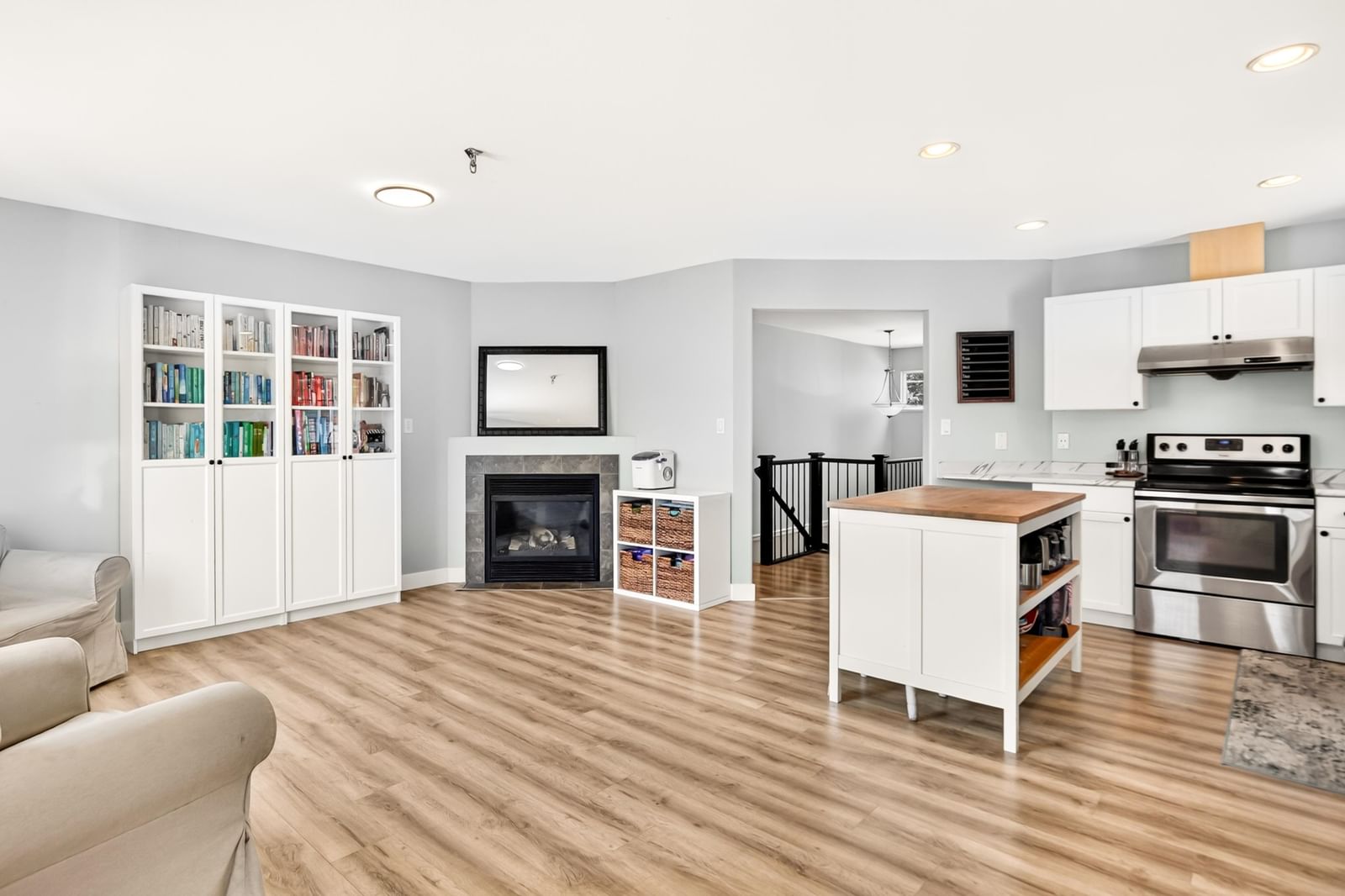 Listing Image 15