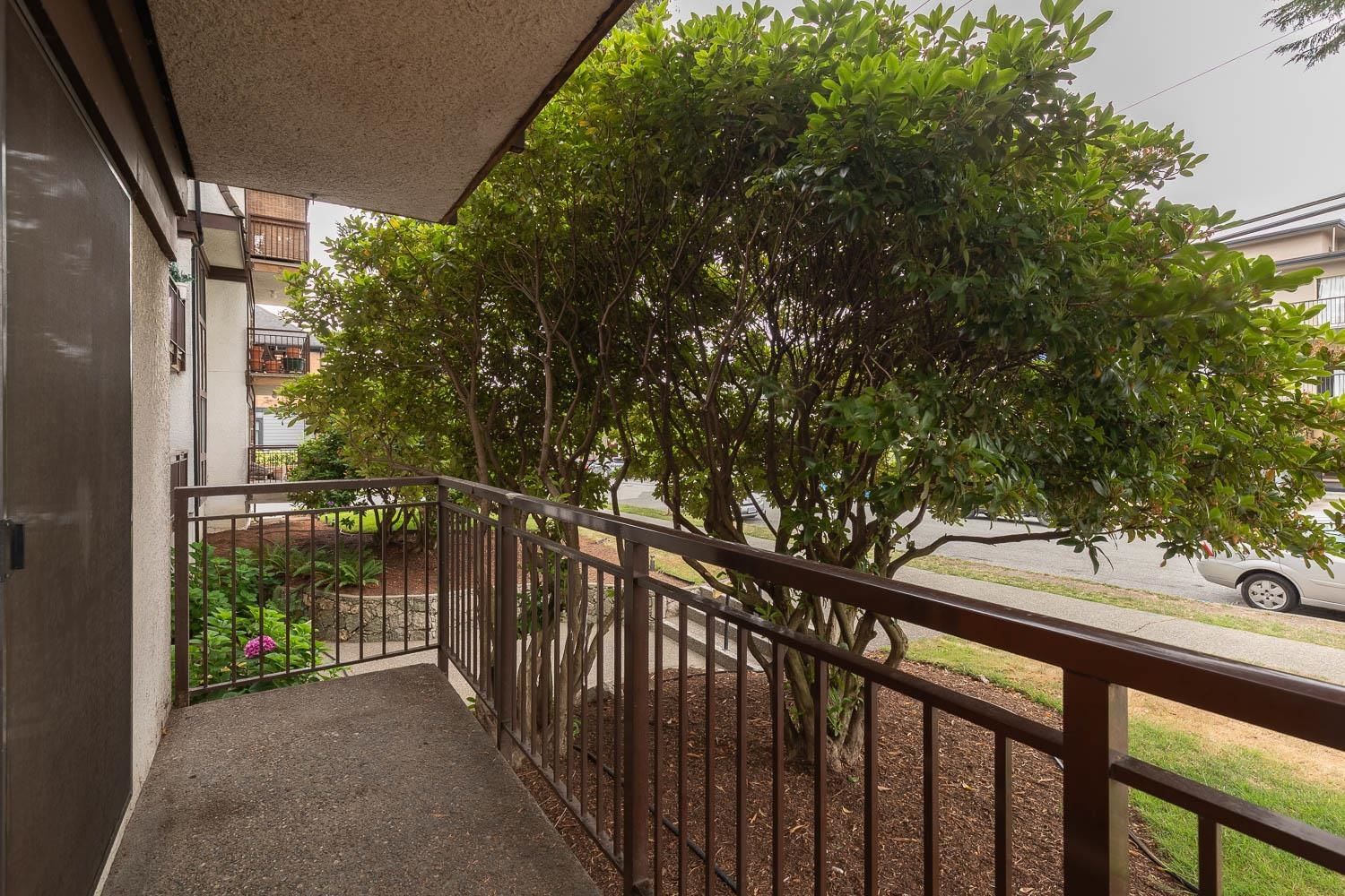 Listing Image 25