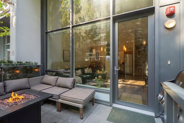 155 2nd Avenue W
