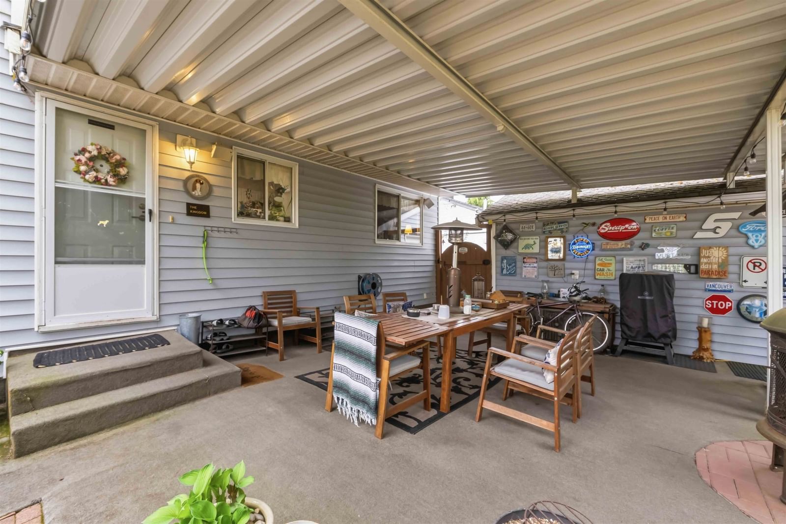 Listing Image 22