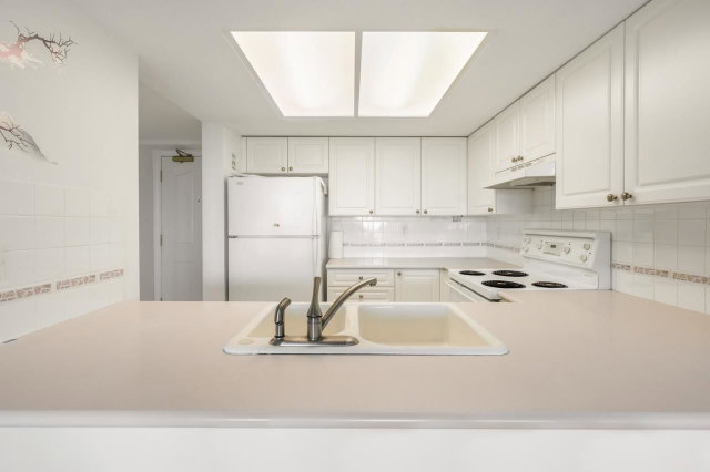 501 - 6080 Minoru Boulevard