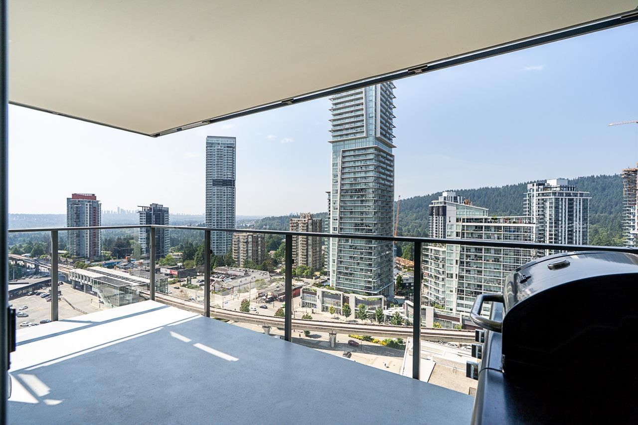 Listing Image 11