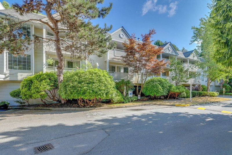 309 - 7571 Moffatt Road