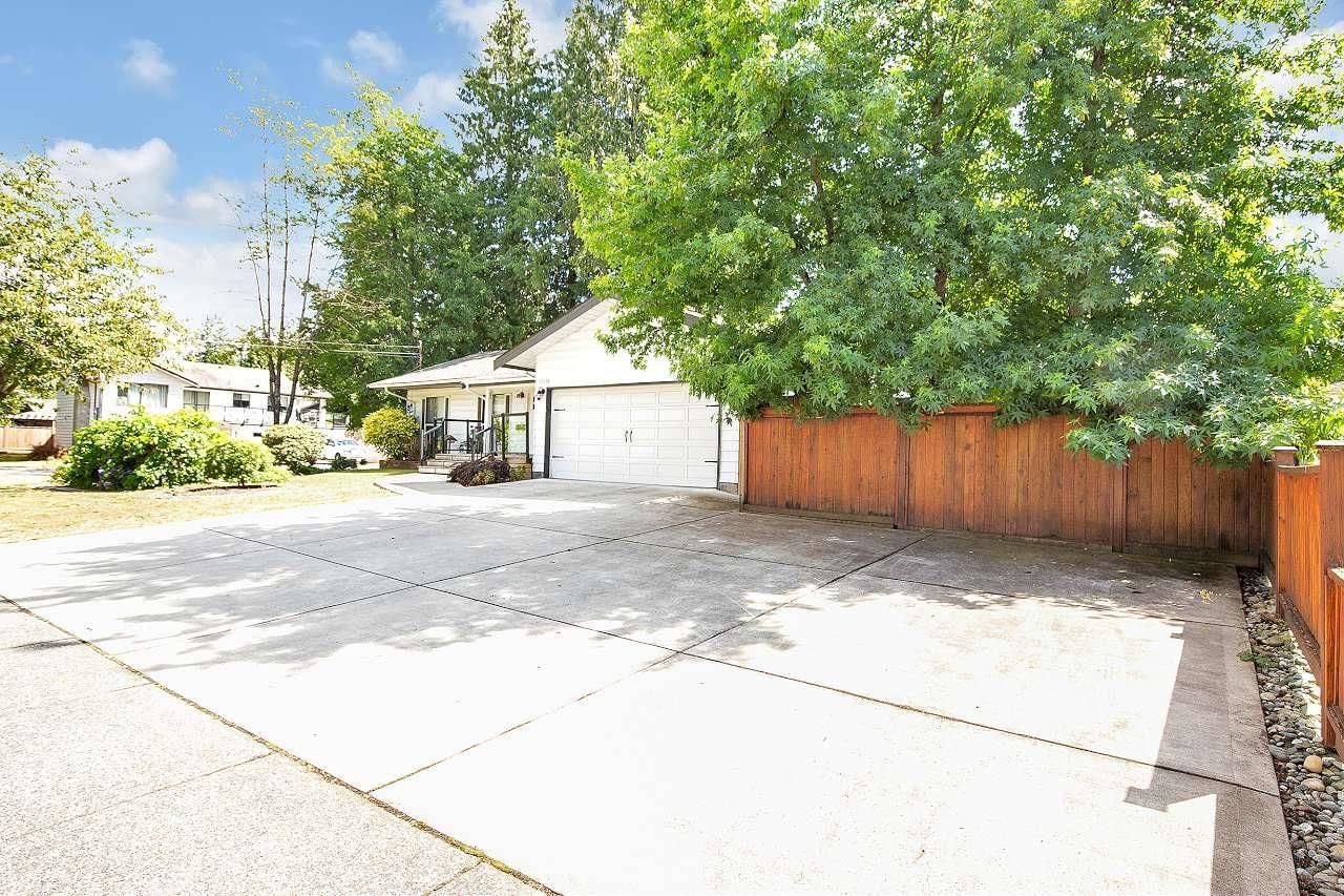 Listing Image 30