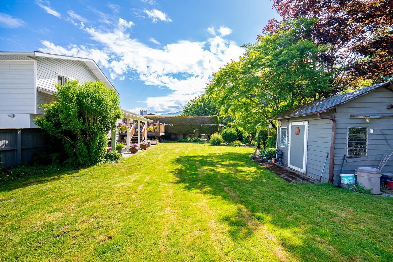Listing Image 11