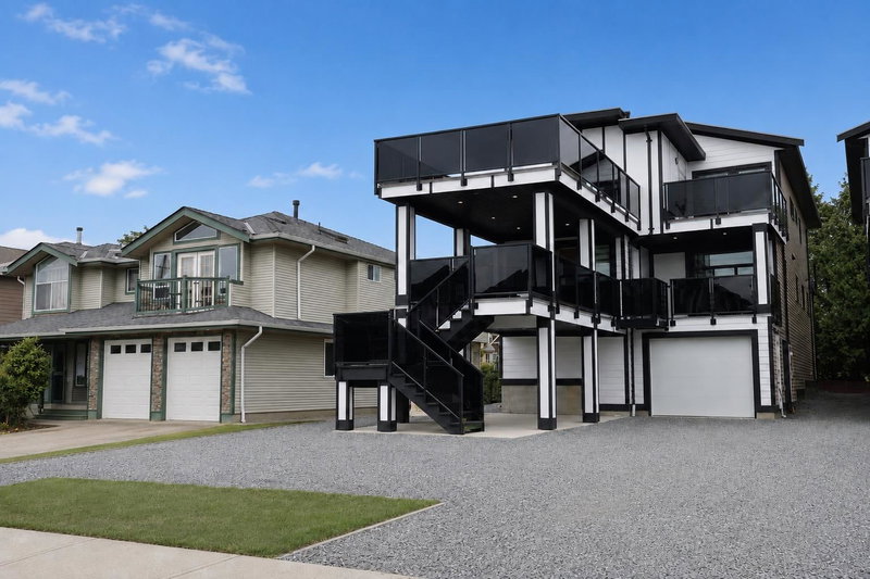 341 Johnston Street, New Westminster, British Columbia
