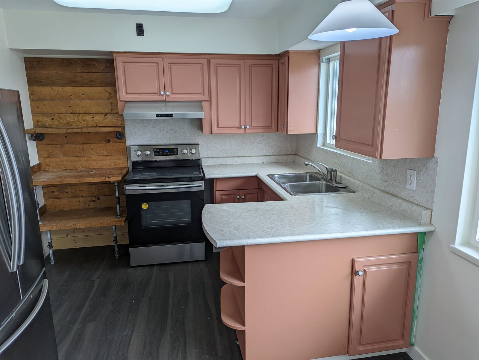 Listing Image 18