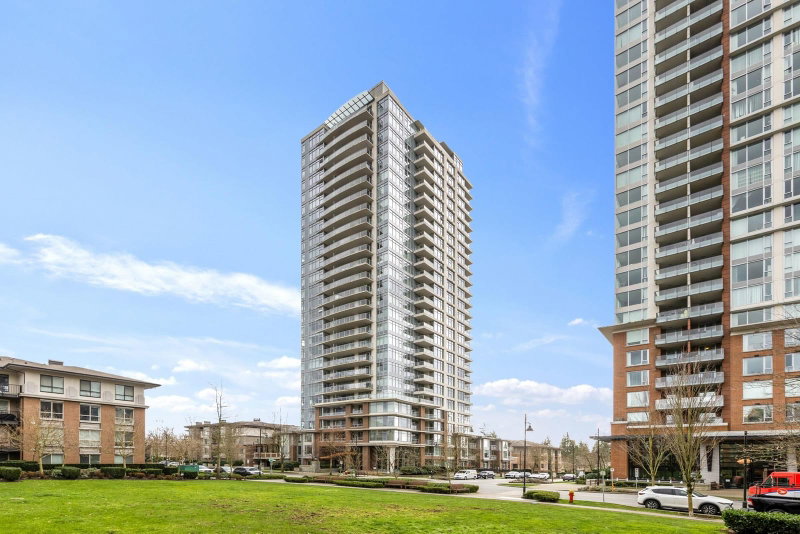 2501 - 3102 Windsor Gate