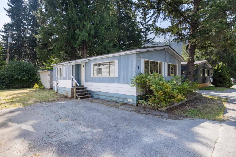 18 - 7370 Highway 99