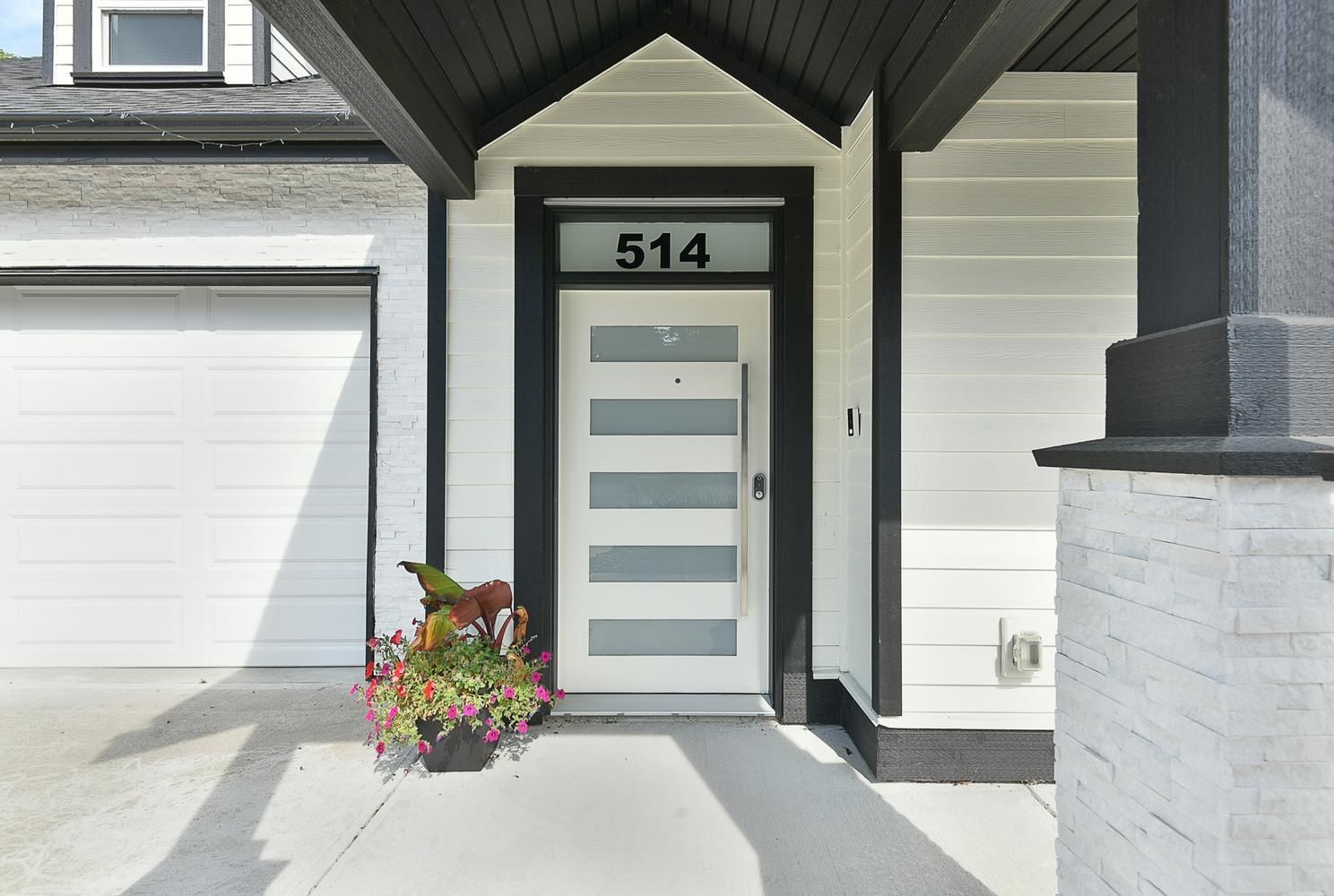 Listing Image 27