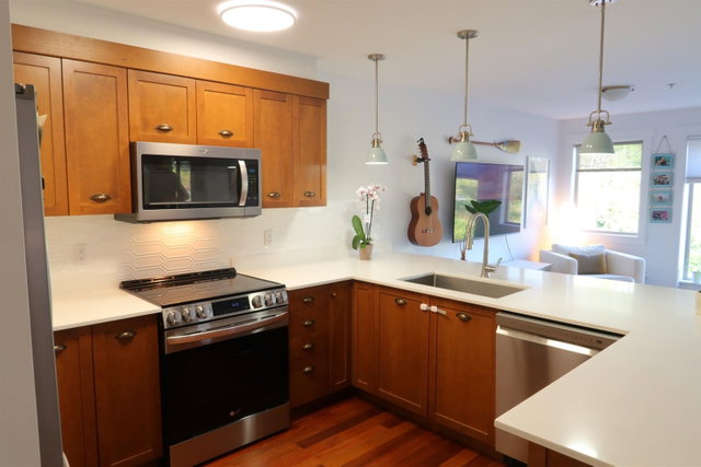 201 - 414 Gower Point Road