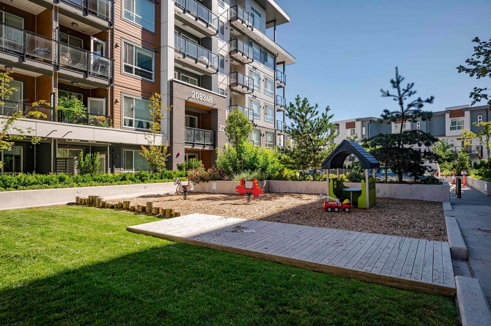 Listing Image 9