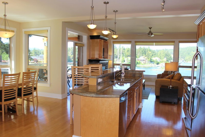 18D - 12849 Lagoon Road