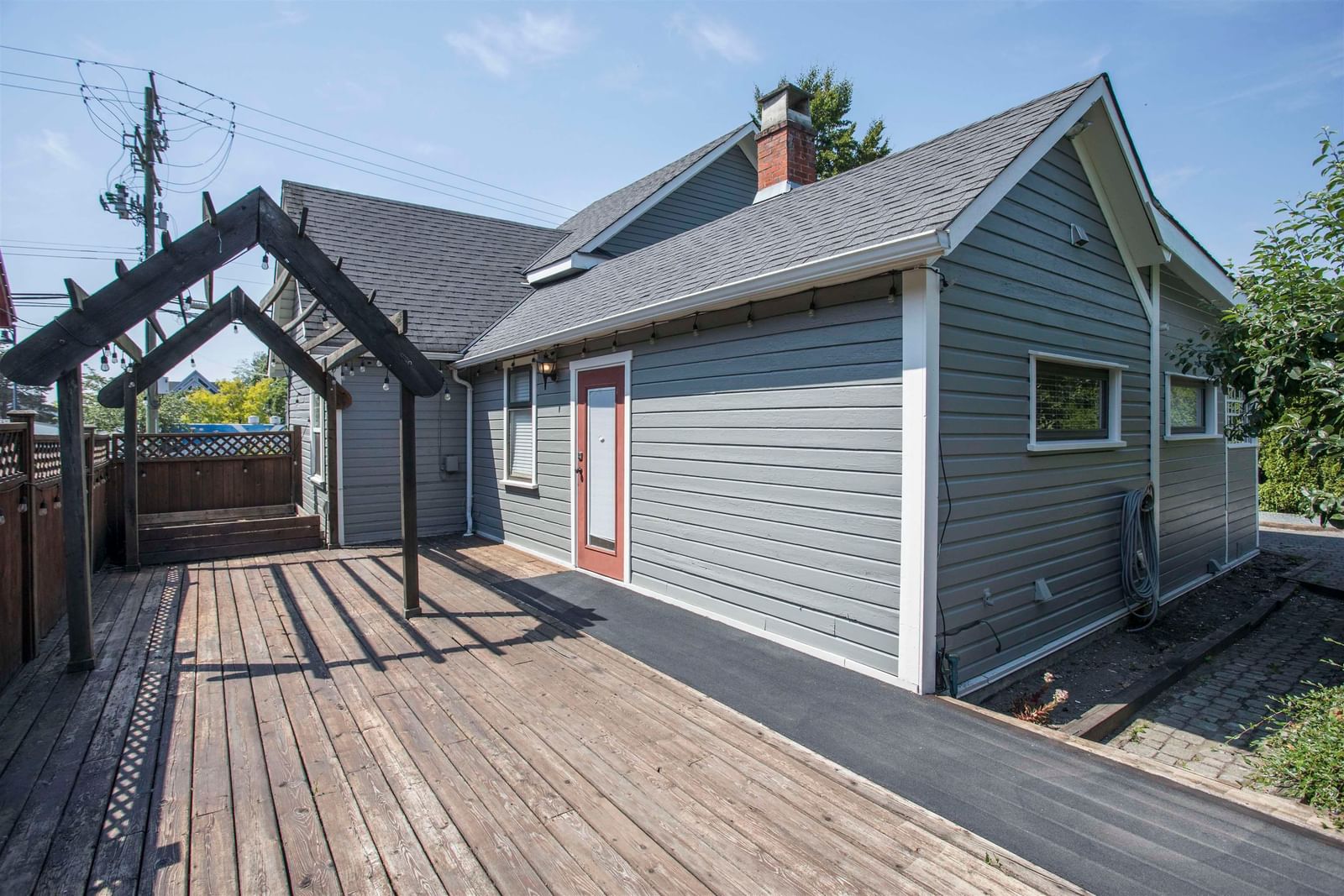 Listing Image 25