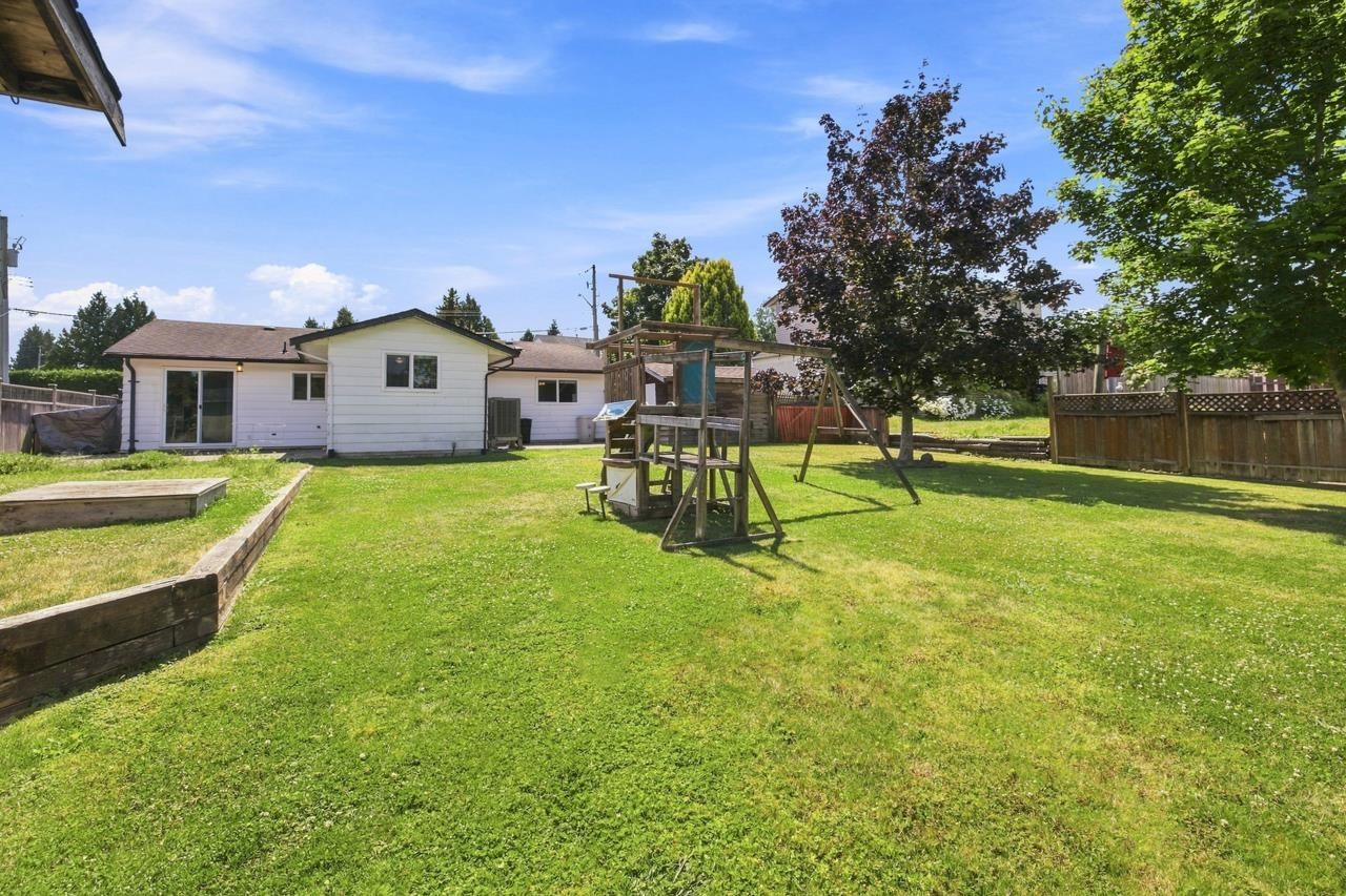 Listing Image 29