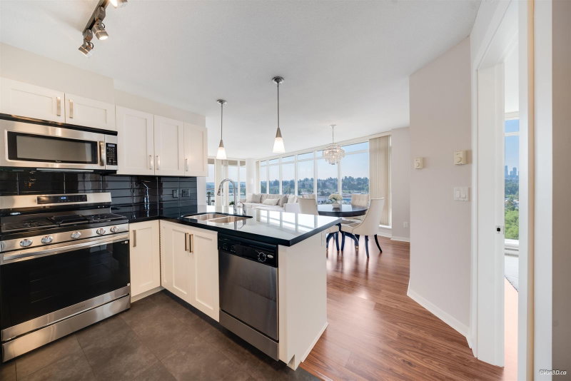 807 - 2133 Douglas Road
