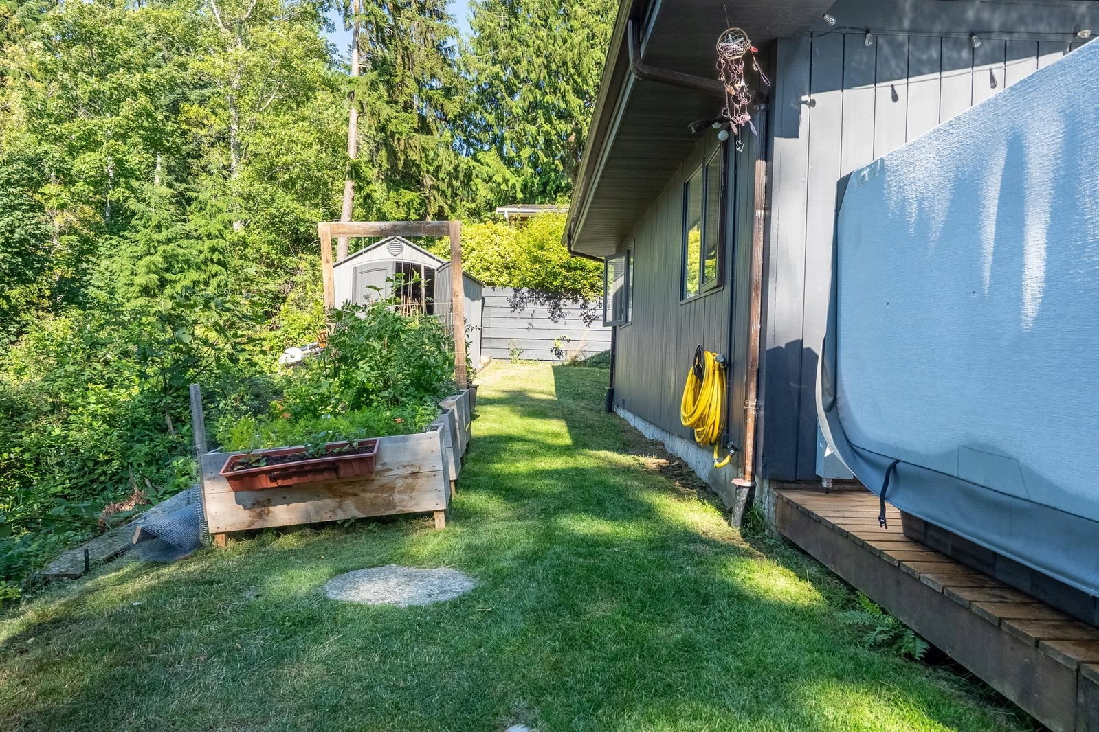Listing Image 8