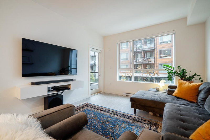B228 - 20834 80 Avenue