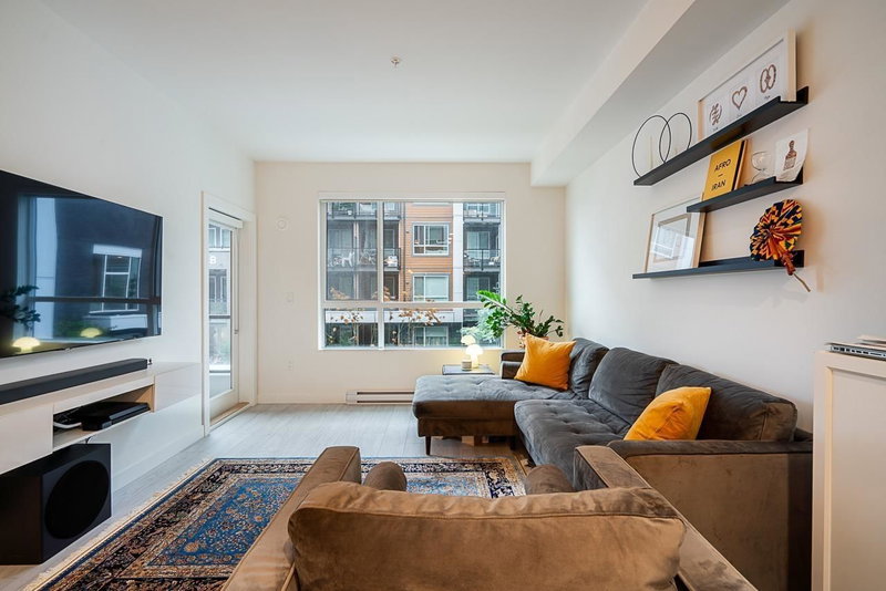 B228 - 20834 80 Avenue