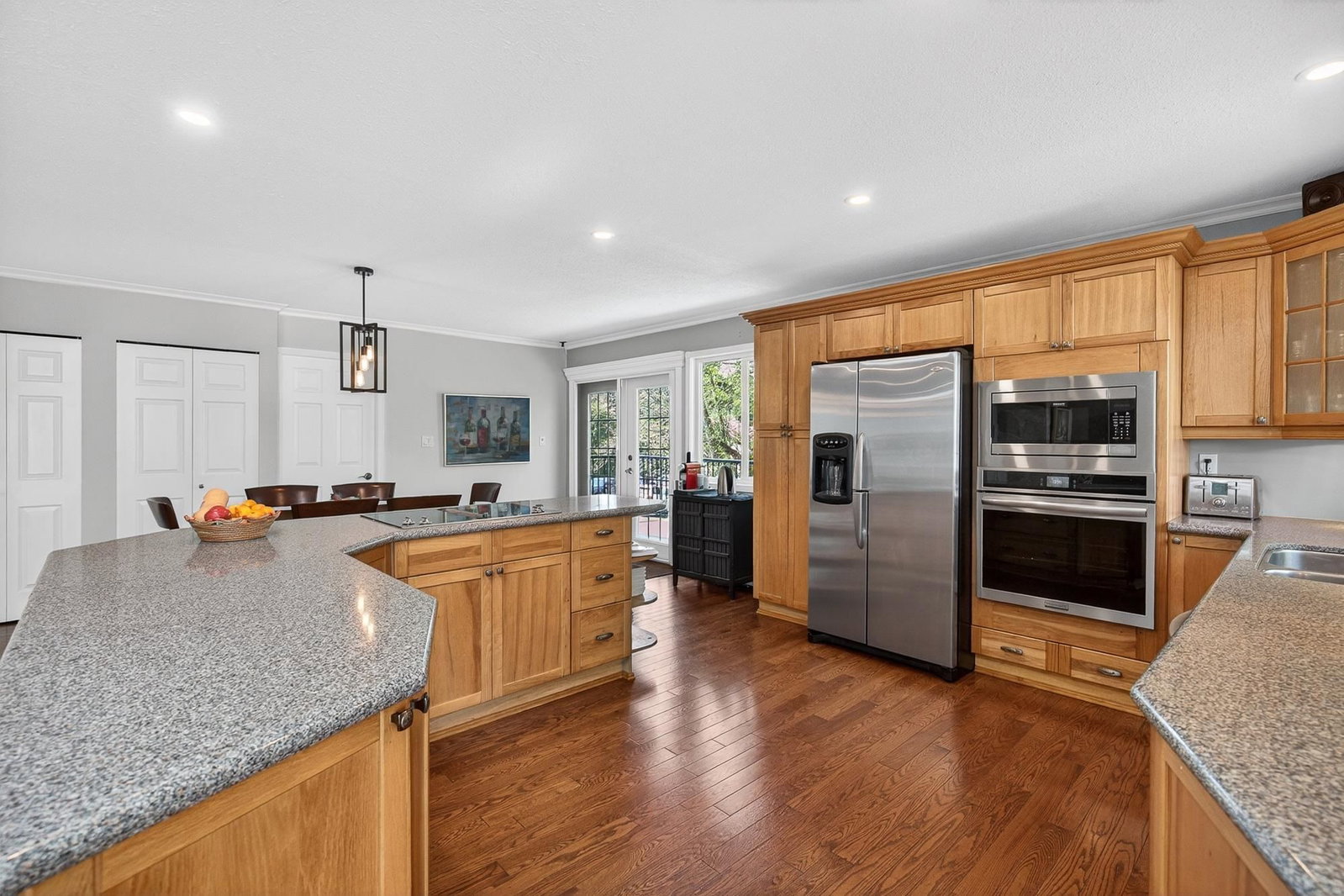 Listing Image 9