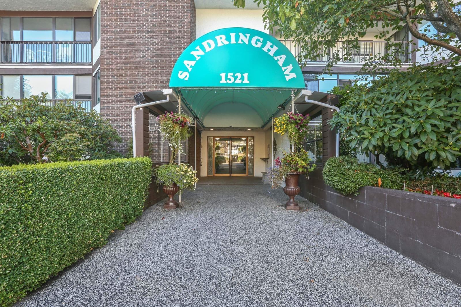 Listing Image 20