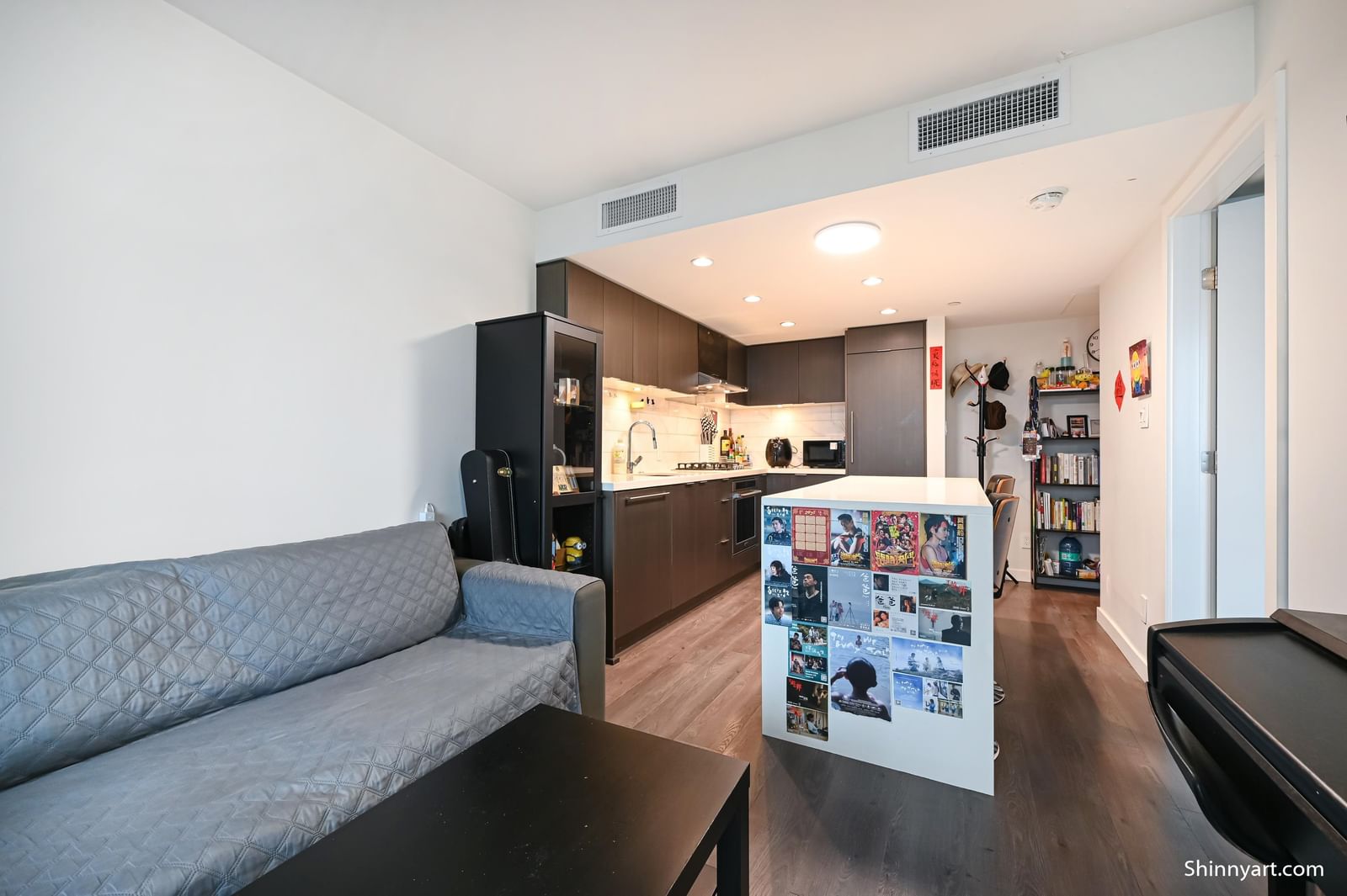 Listing Image 19