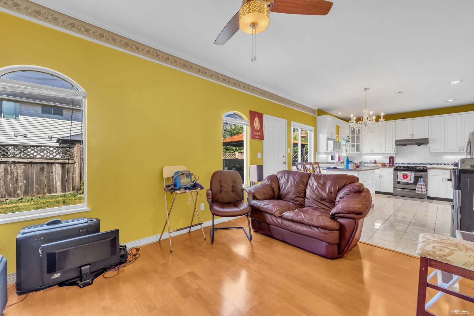 Listing Image 14