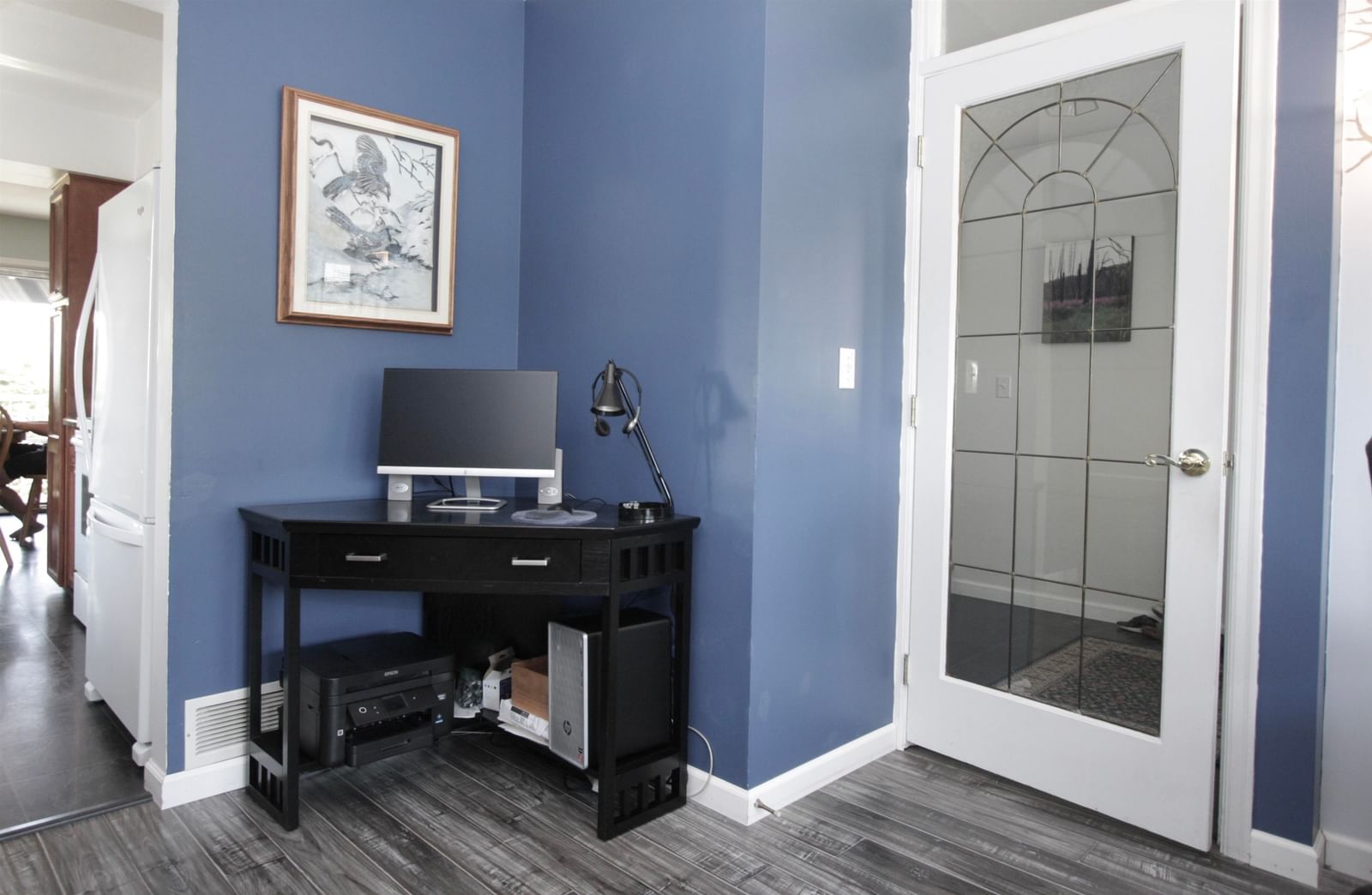 Listing Image 5