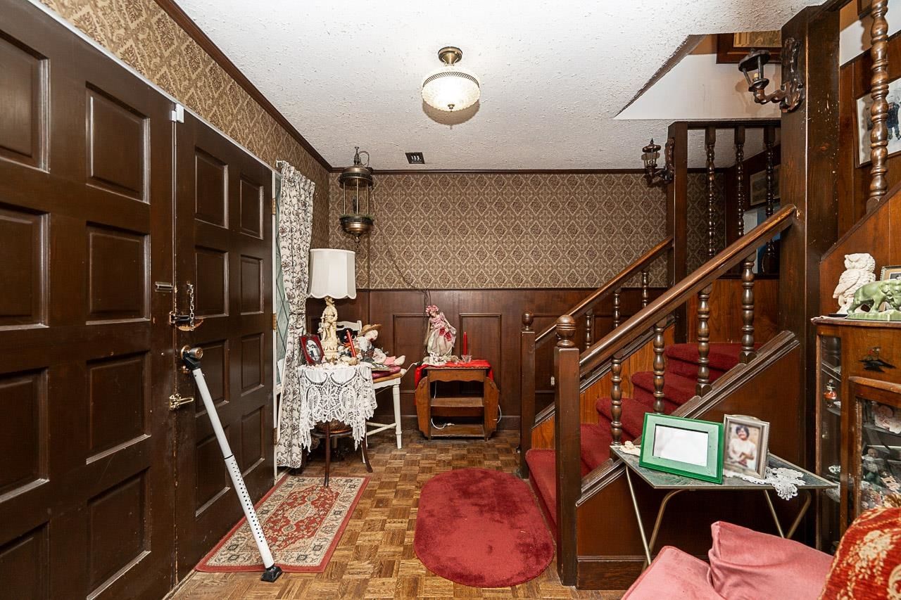 Listing Image 17