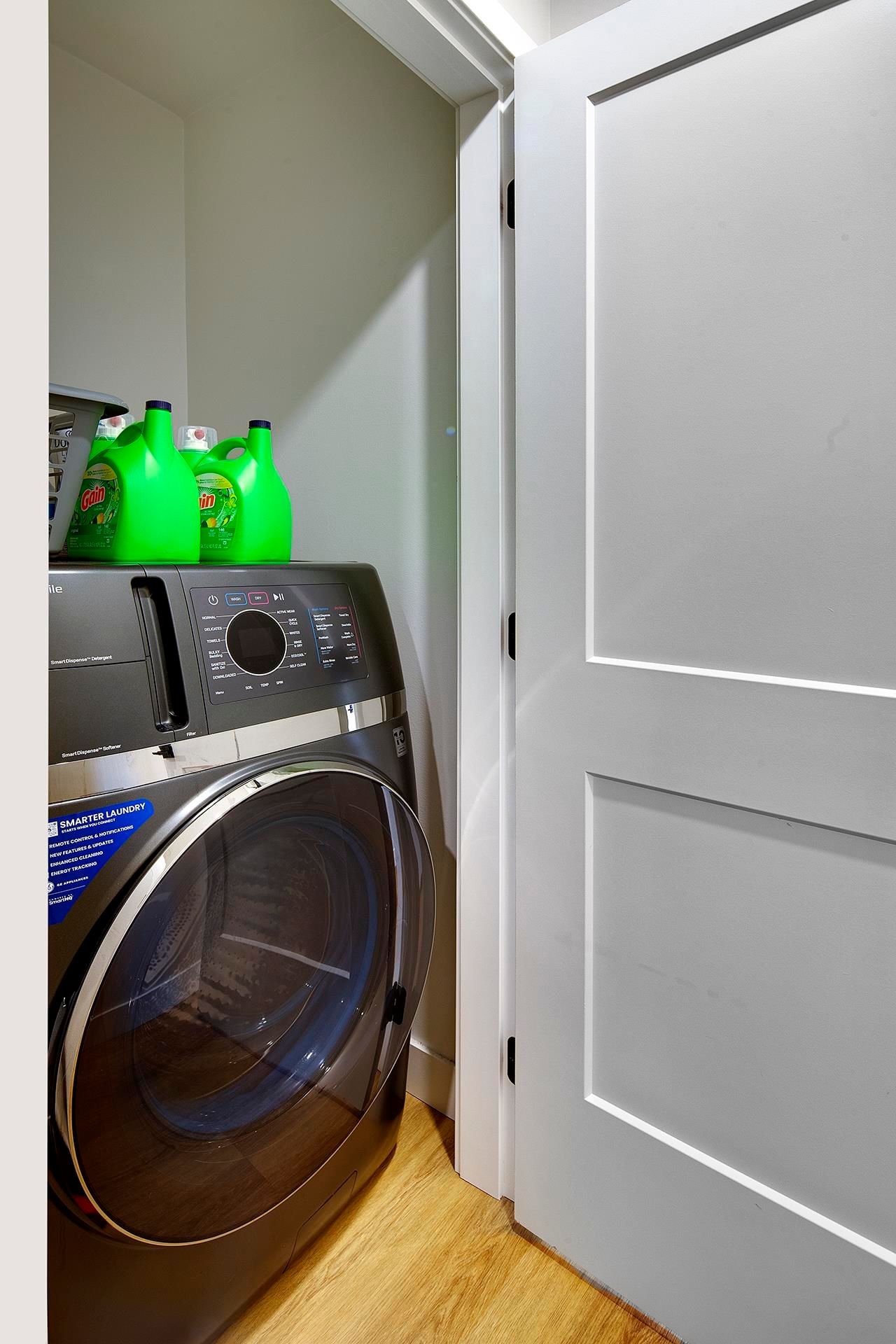 Listing Image 22