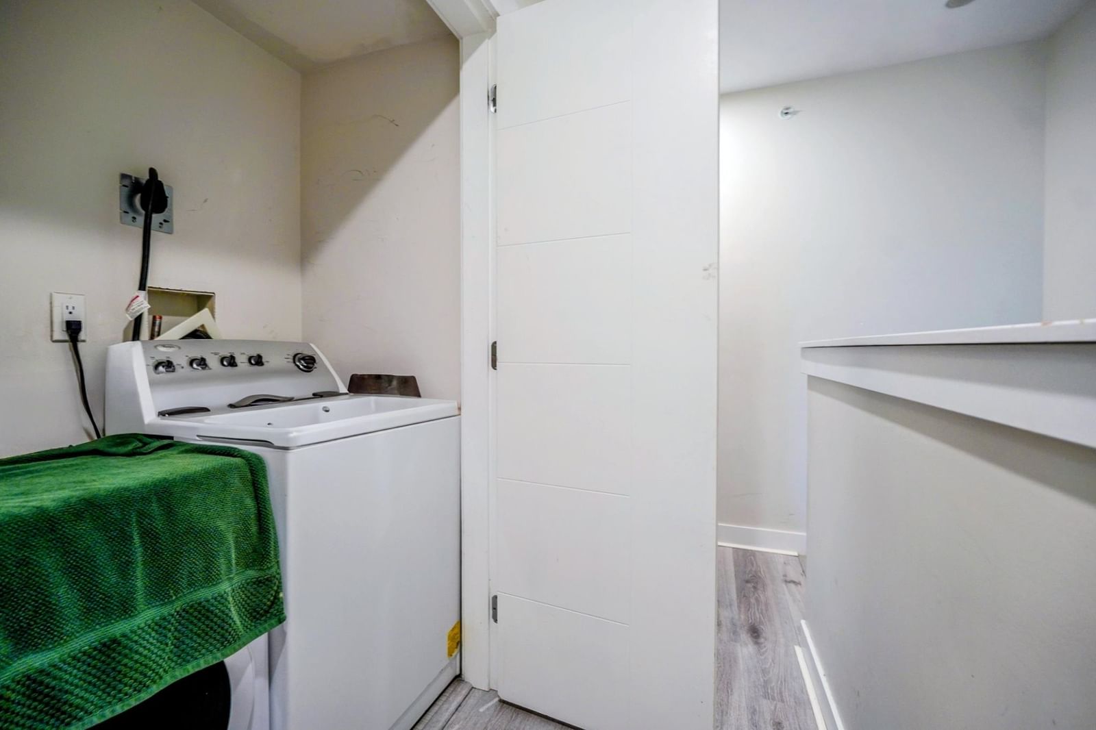 Listing Image 21
