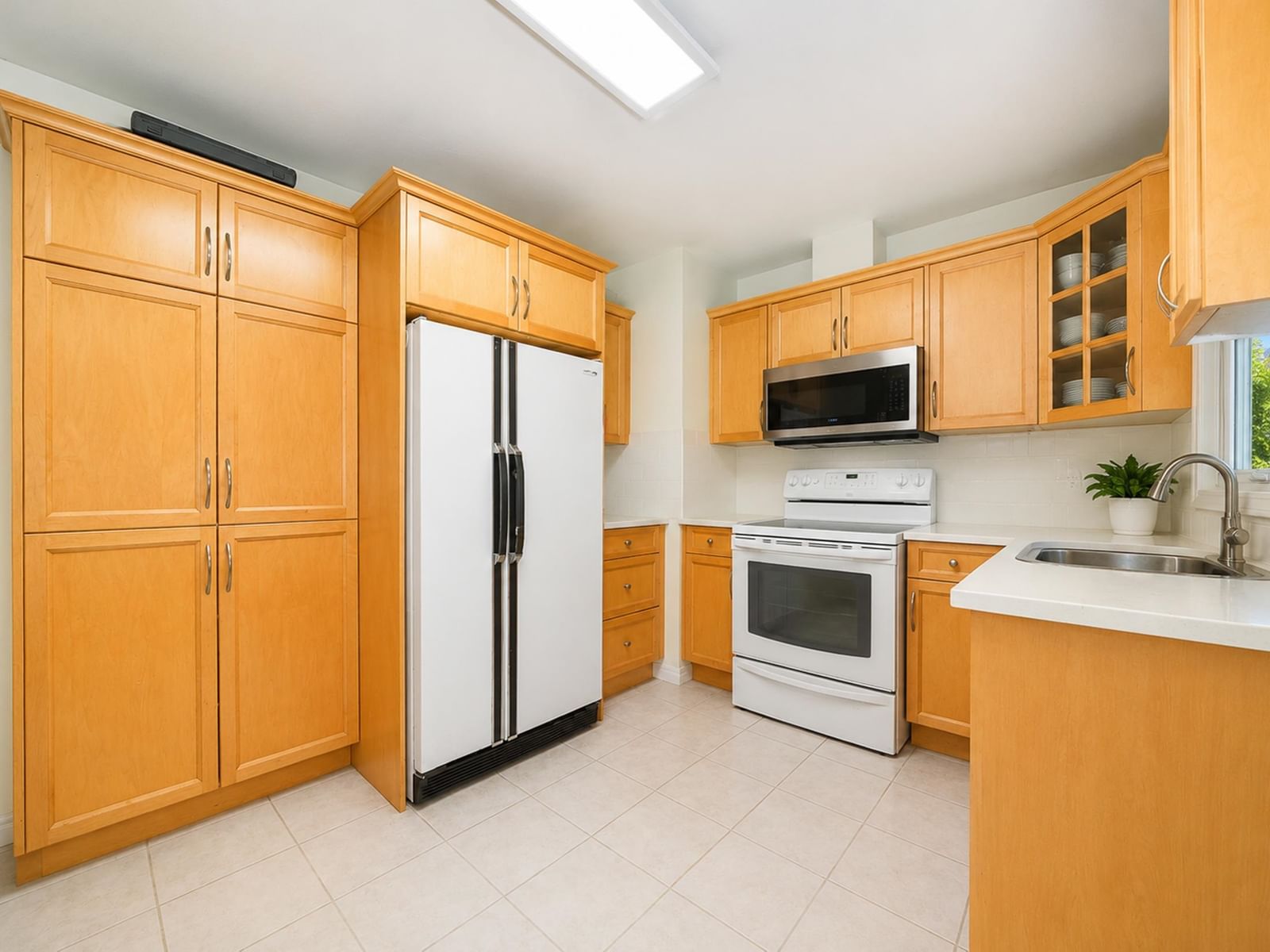 Listing Image 14