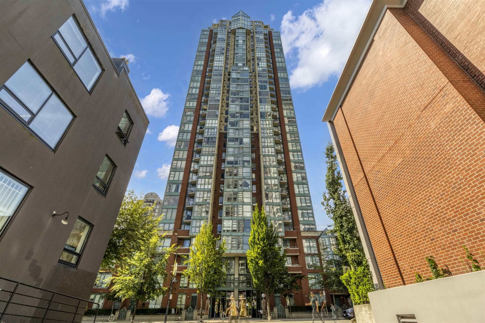 Listing Image 1