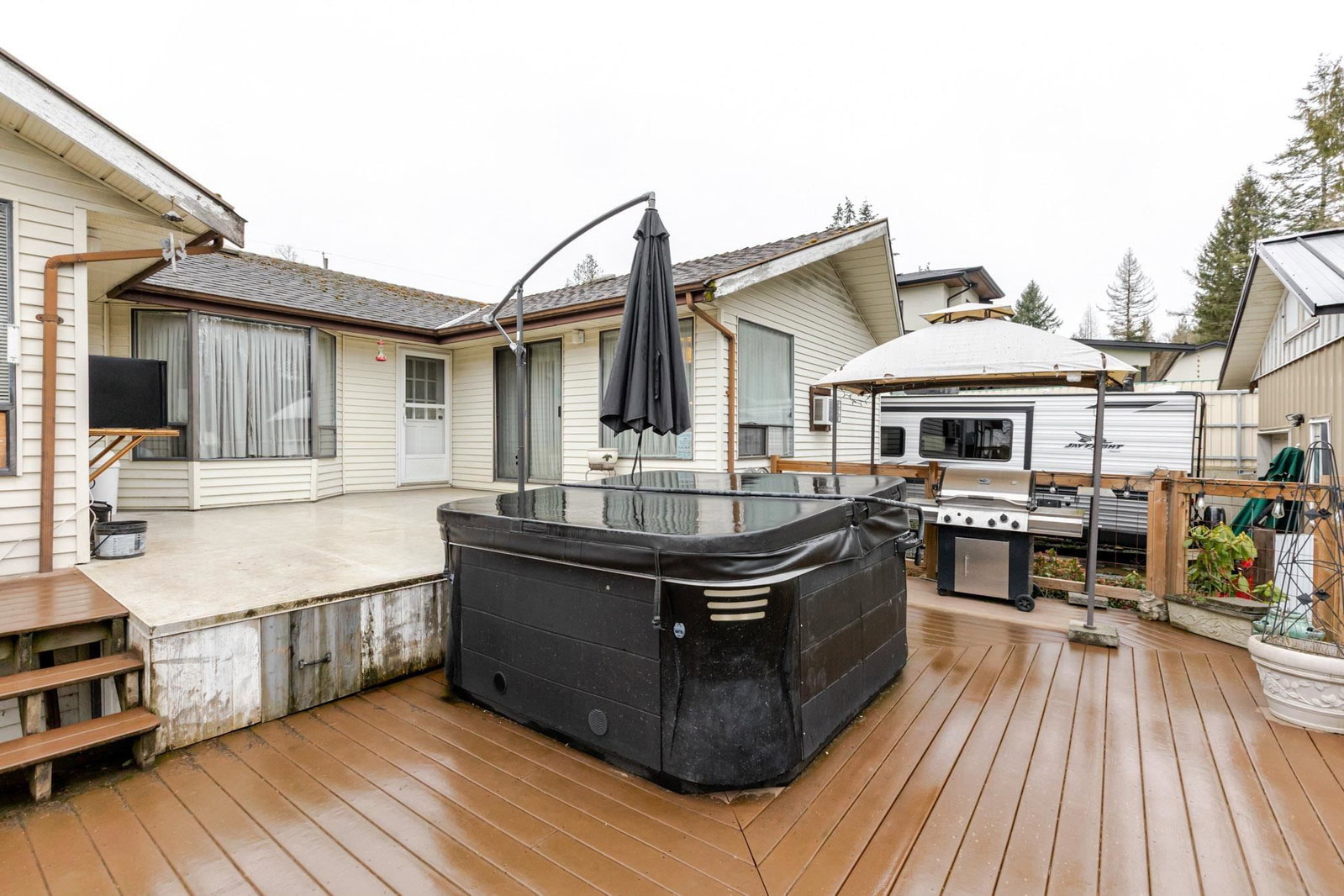 Listing Image 19