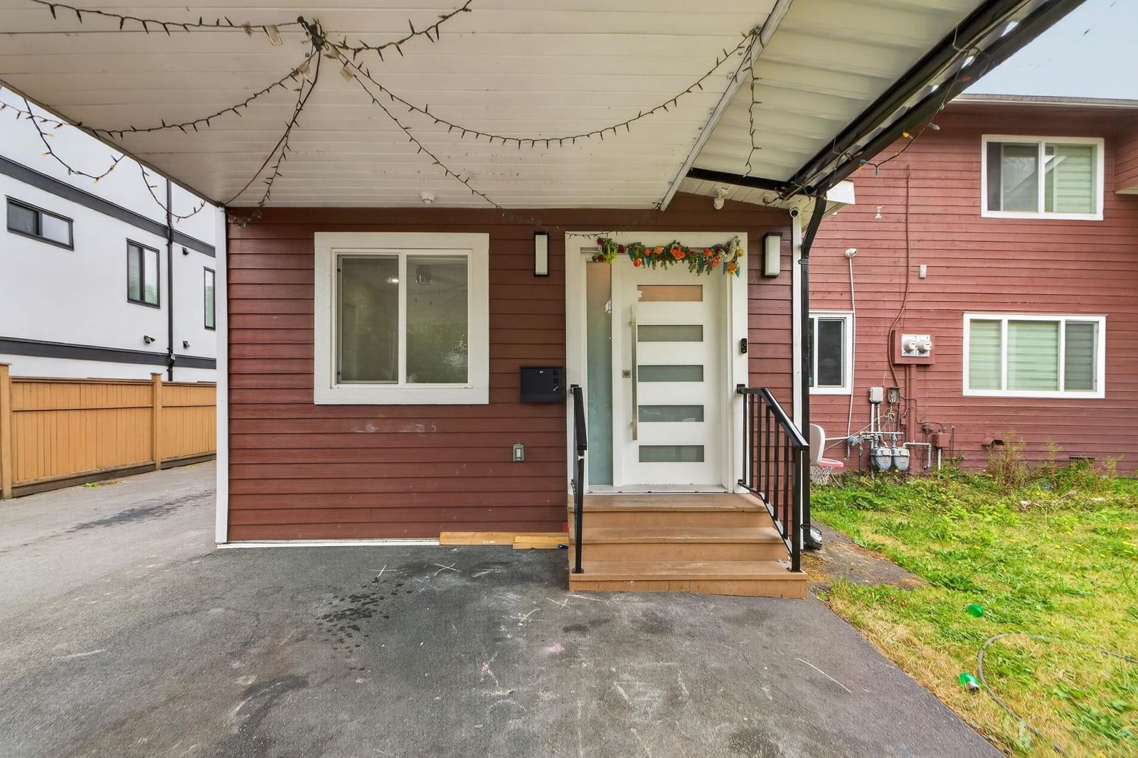 Listing Image 6