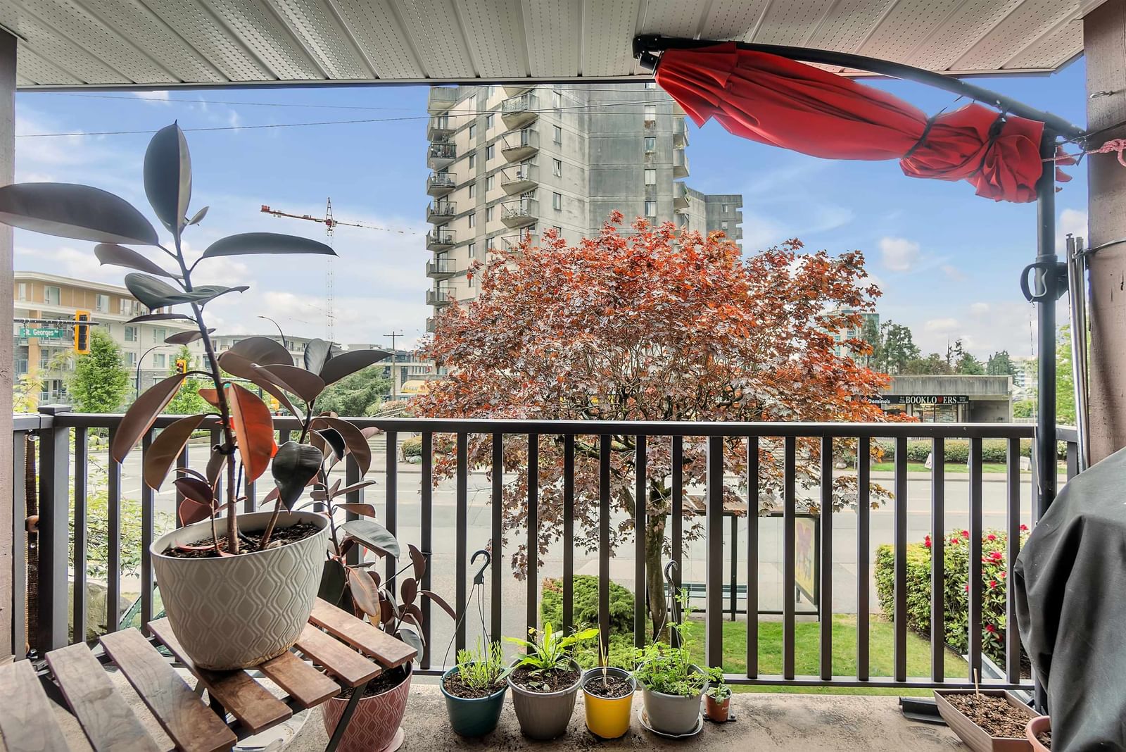 Listing Image 9