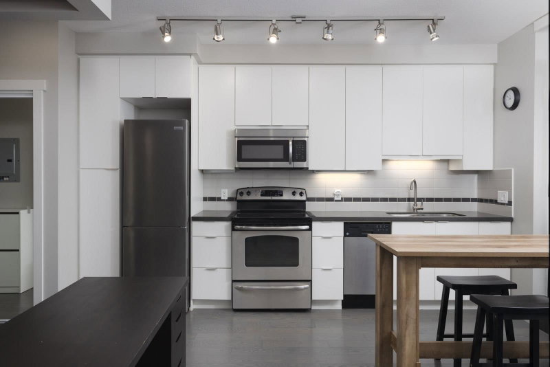 307 - 9025 Highland Court
