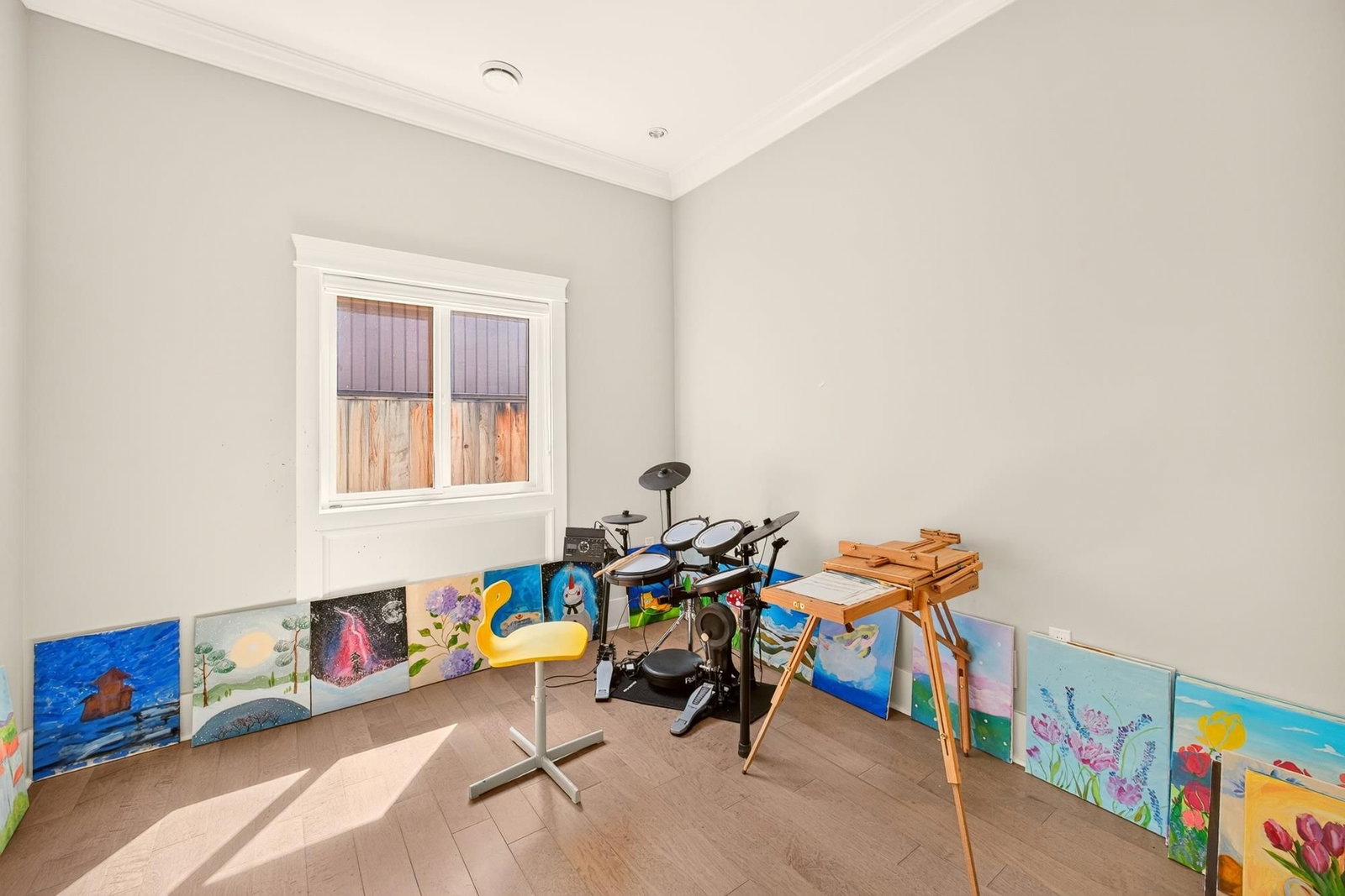 Listing Image 23