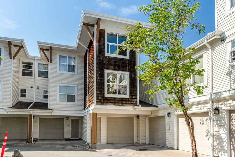 7 - 7100 Lynnwood Drive