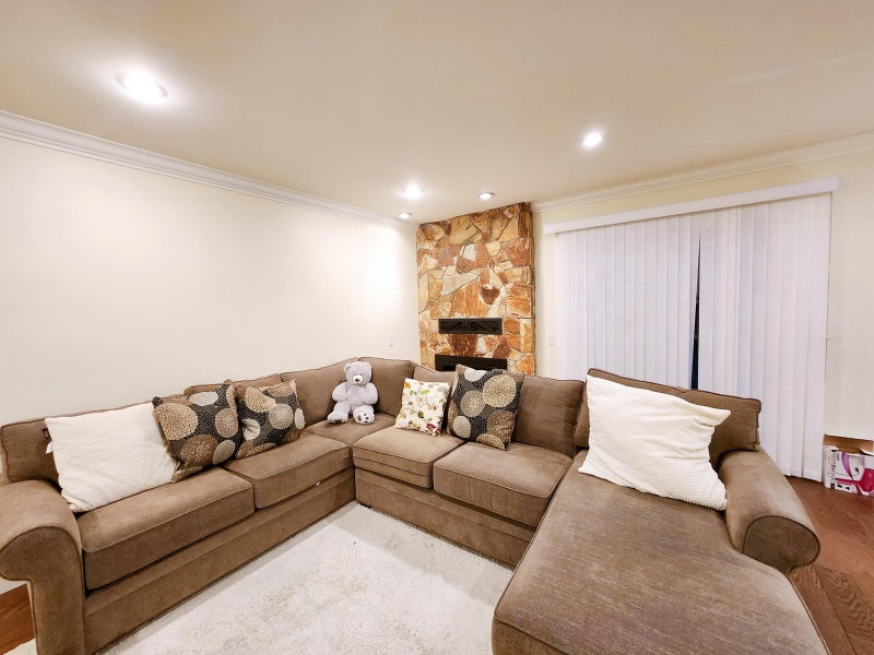 5255 Turquoise Drive